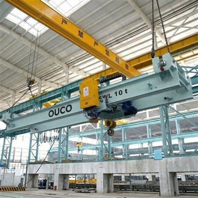 1-10 tonni masinaruumi sildkraana